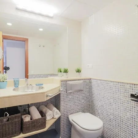 C90 - Promenade Two Bedroom *